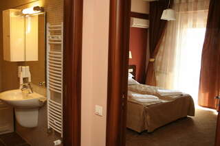 Отель Hotel Secret Garden Бая-Сприе Двухместный номер с 1 кроватью-3